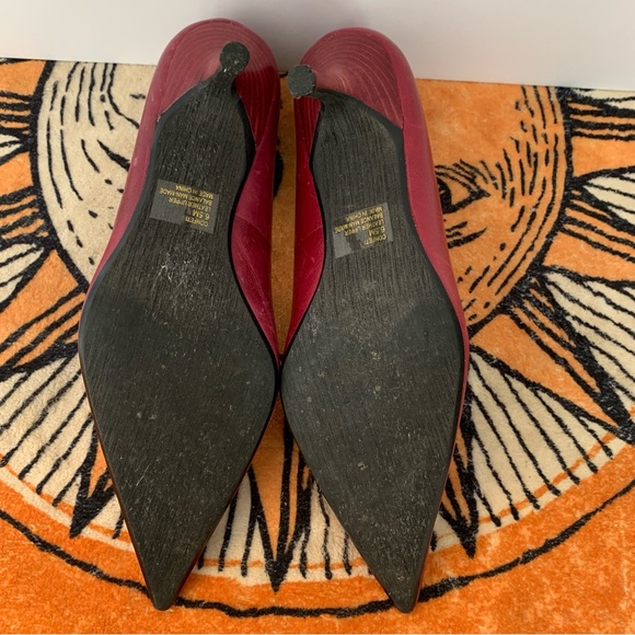 STEVE MADDEN MAGENTA STILETTO 6.5 US - Picture 6 of 9